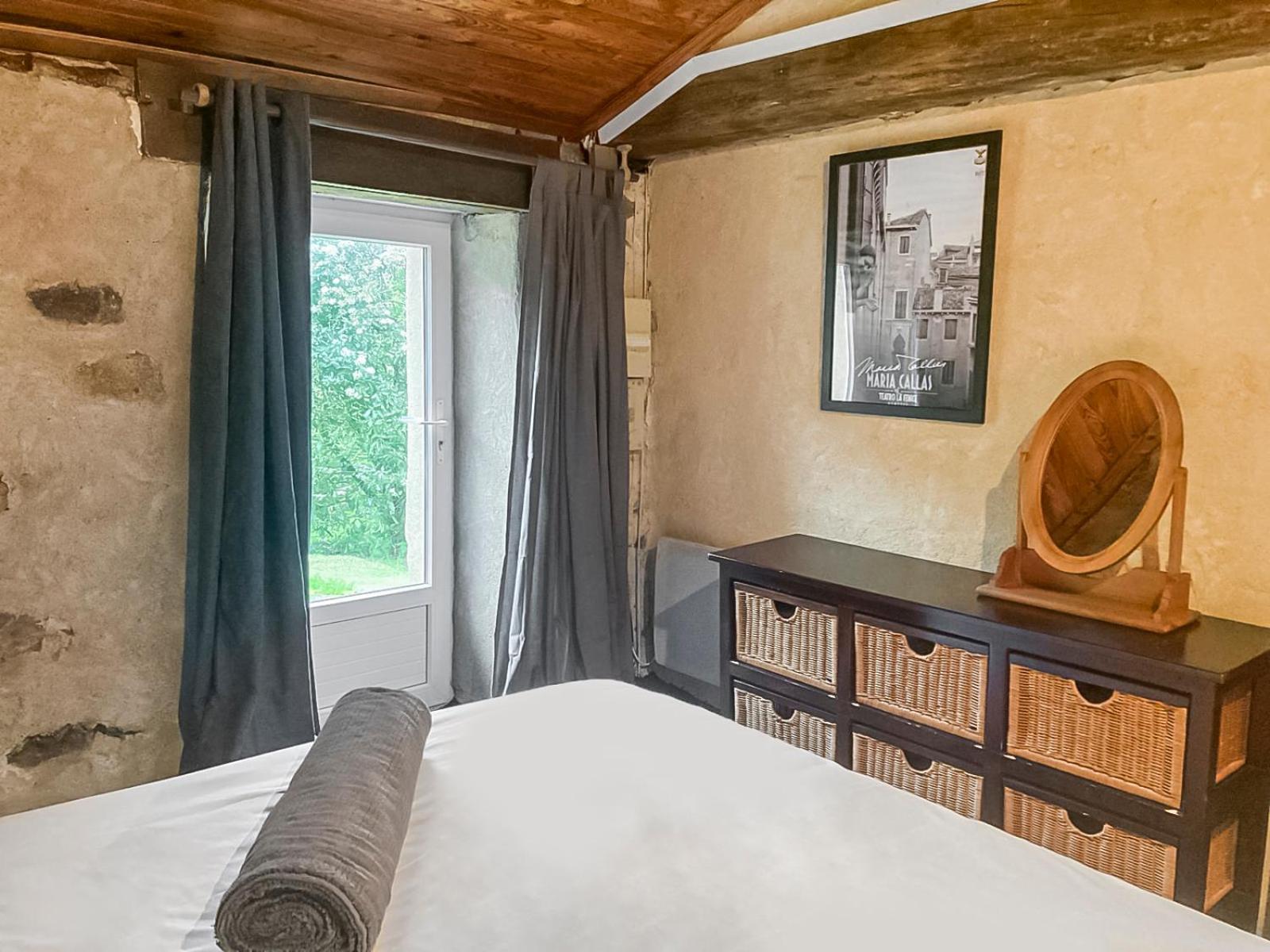 Le Clos Des Ecorcins - Terrasse - Parking Prive Saint-Amand-sur-Sevre ภายนอก รูปภาพ