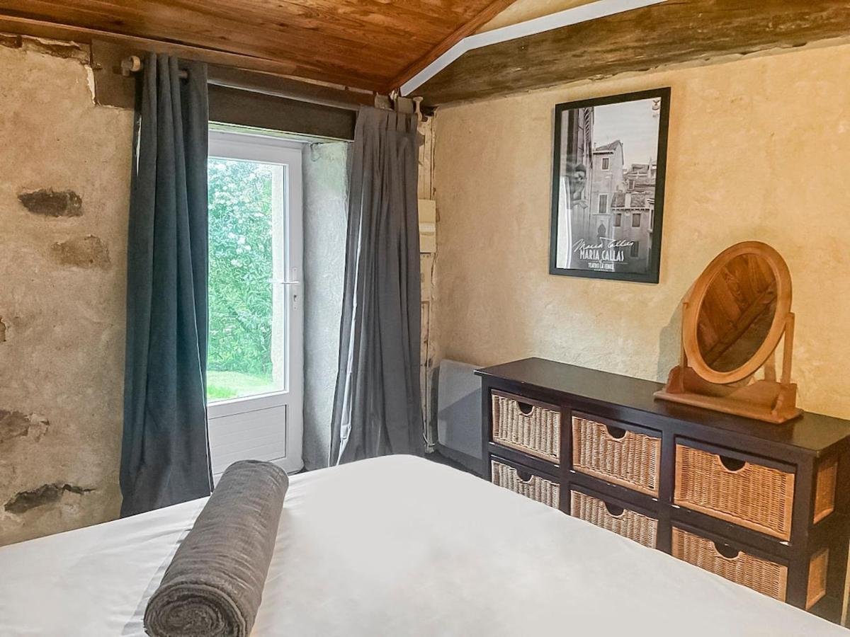 Le Clos Des Ecorcins - Terrasse - Parking Prive Saint-Amand-sur-Sevre ภายนอก รูปภาพ